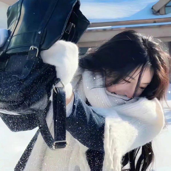 小泳者